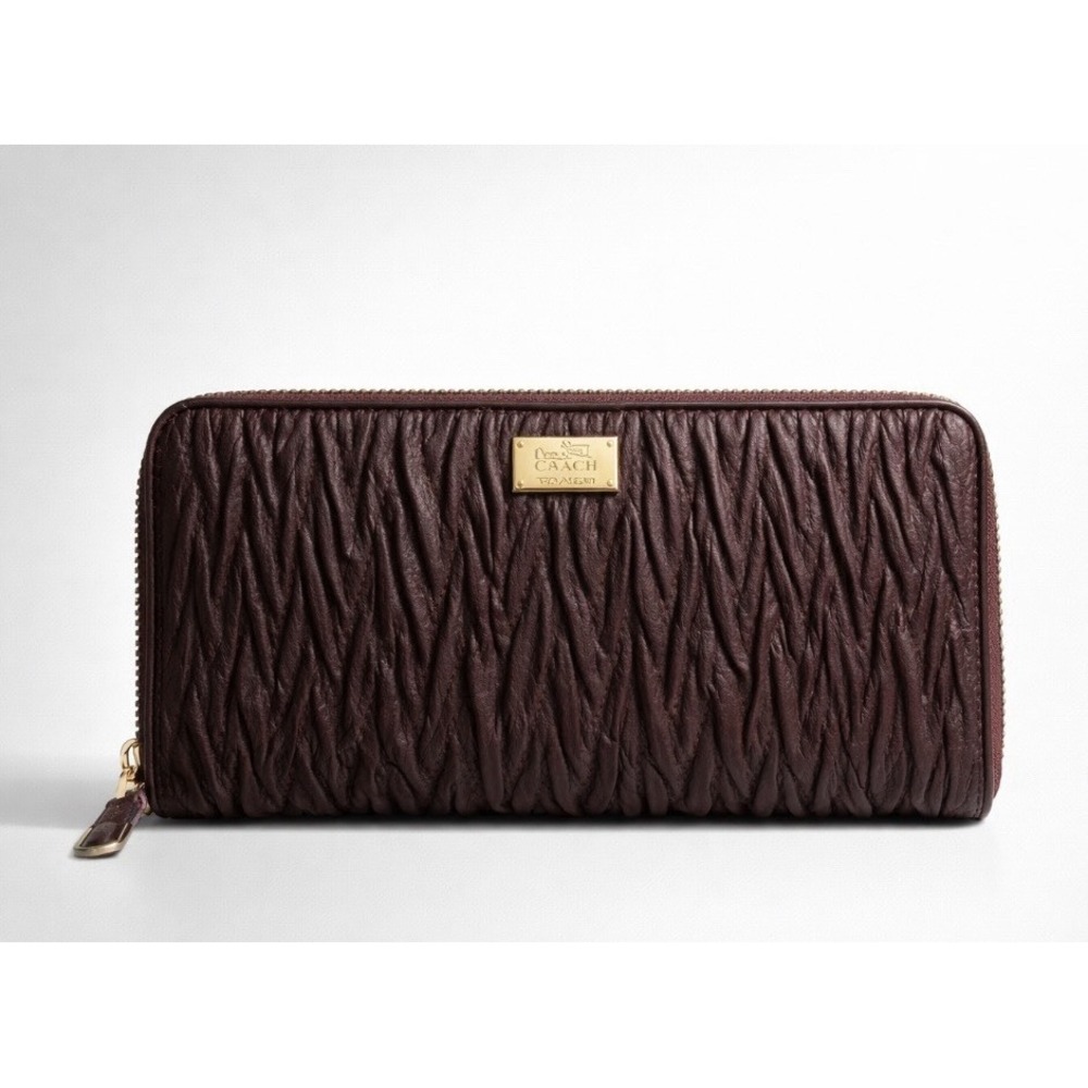 Coach‎ Wallet Brown Gathered Twist Accordian Zip Gold Zip Classic Sophisticated